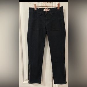 J Brand NWT Ava Low Rise Skinny Capri - size 25